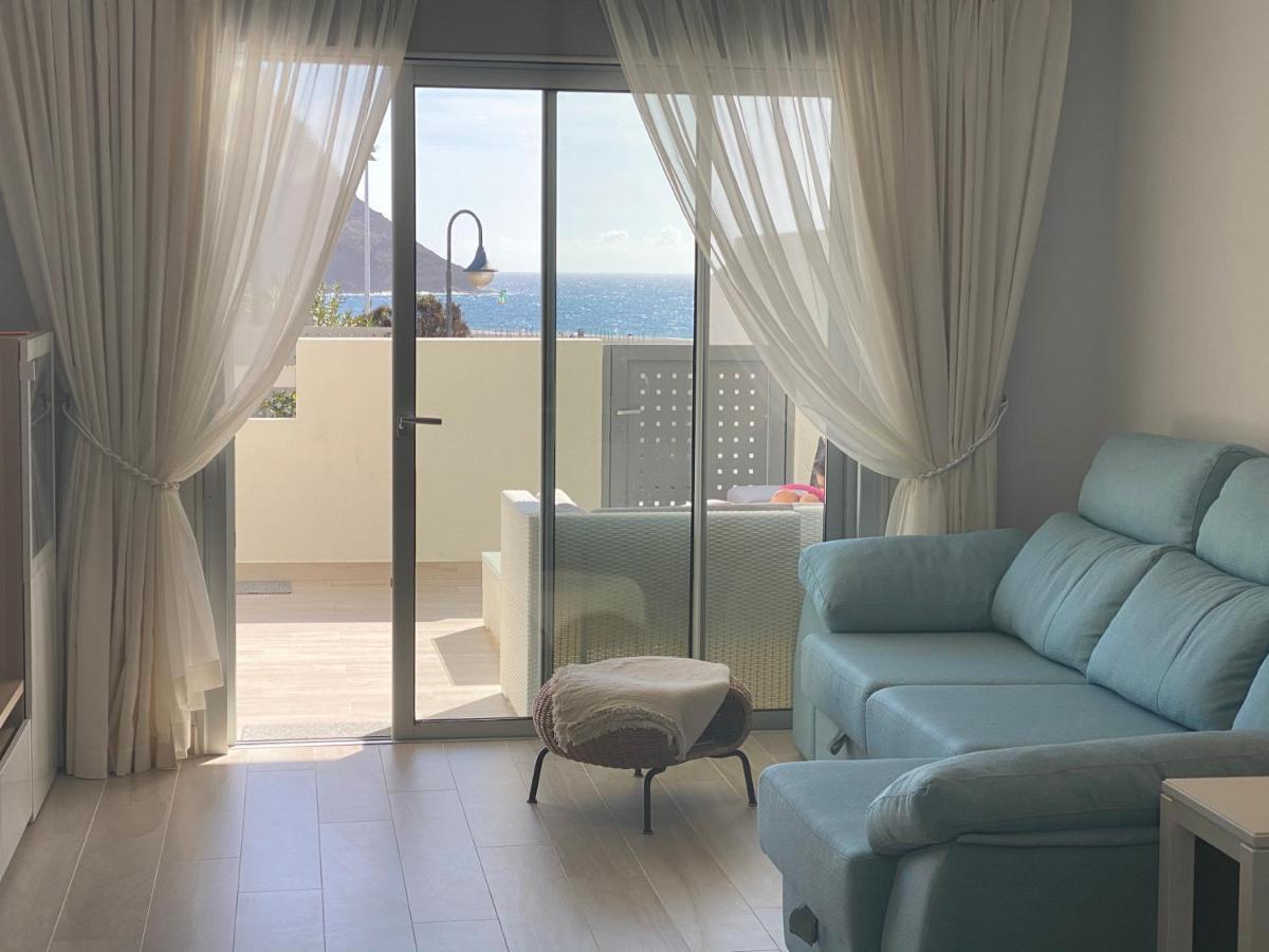 A Beautiful Apartment With A Beach View - La Tejita - El Medano Экстерьер фото