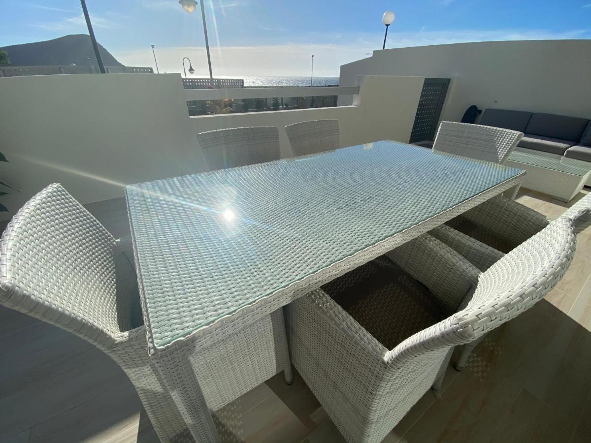A Beautiful Apartment With A Beach View - La Tejita - El Medano Экстерьер фото